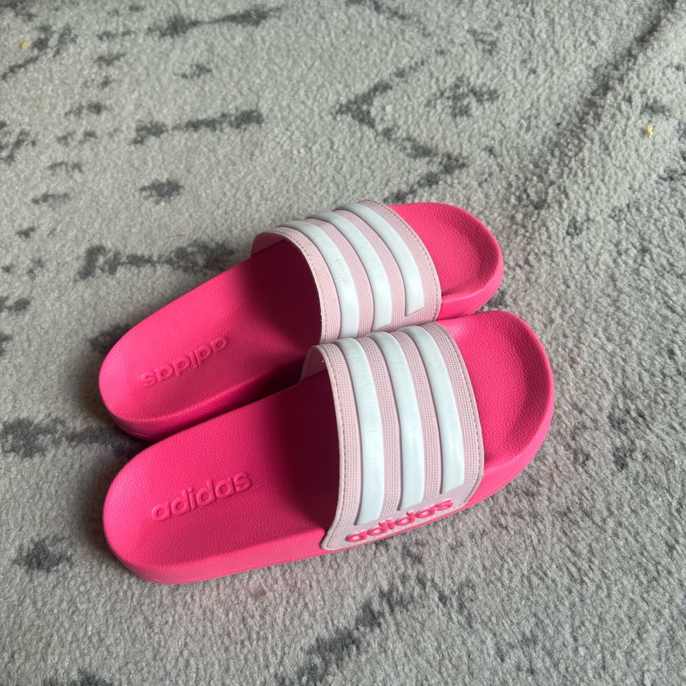 Girls adidas slides size 3 - Picture 4 of 8